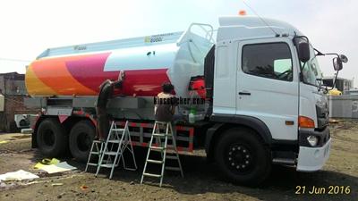 stiker-mobil-tanki-12